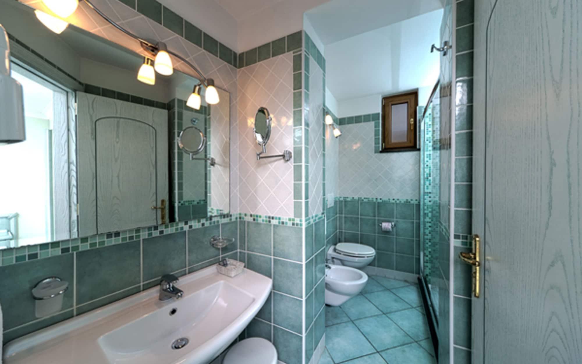 איסקיה Hotel Bellevue Benessere & Relax מראה חיצוני תמונה