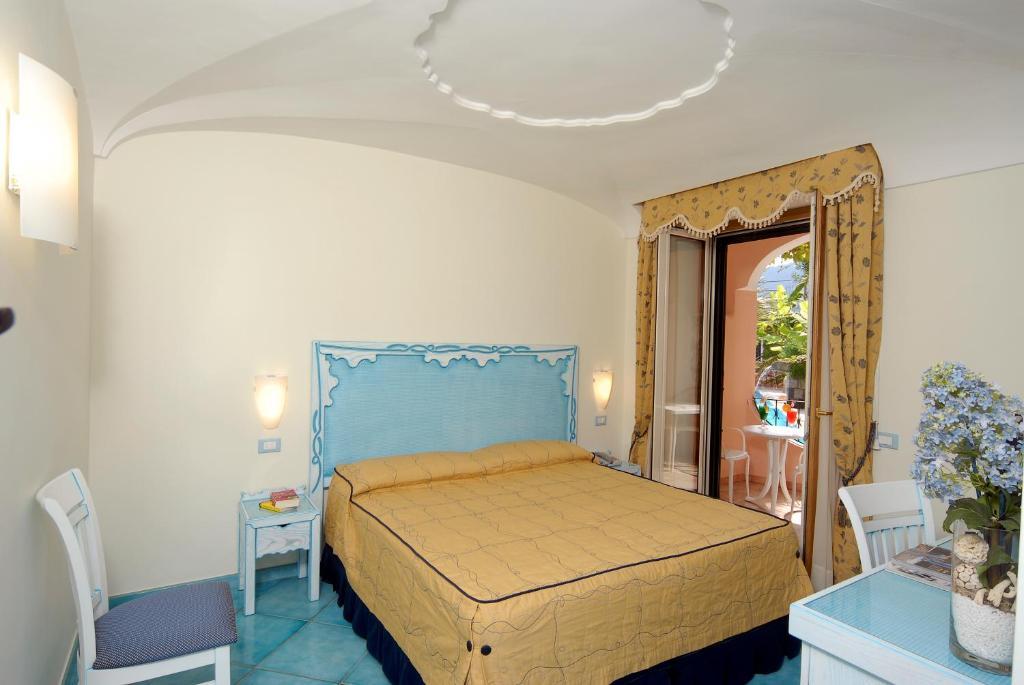 איסקיה Hotel Bellevue Benessere & Relax חדר תמונה