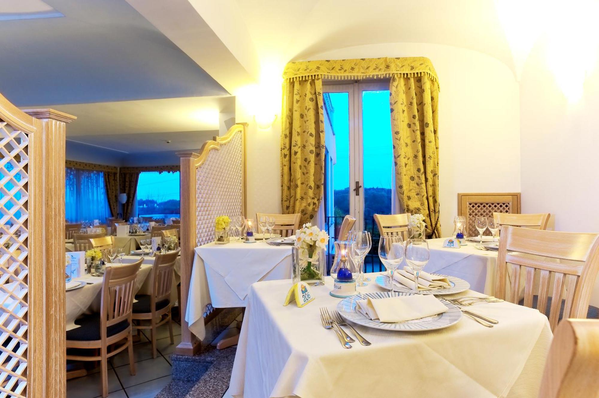 איסקיה Hotel Bellevue Benessere & Relax מראה חיצוני תמונה