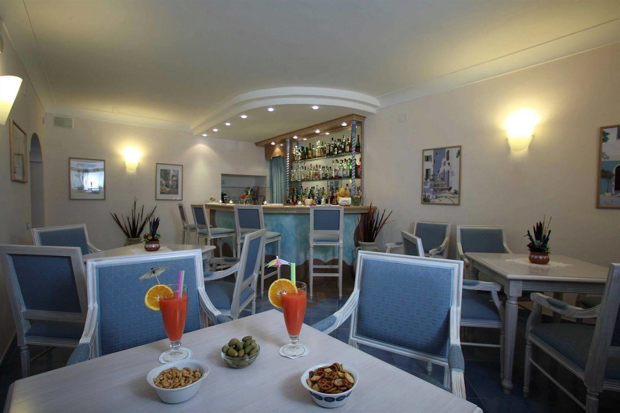 איסקיה Hotel Bellevue Benessere & Relax מראה חיצוני תמונה