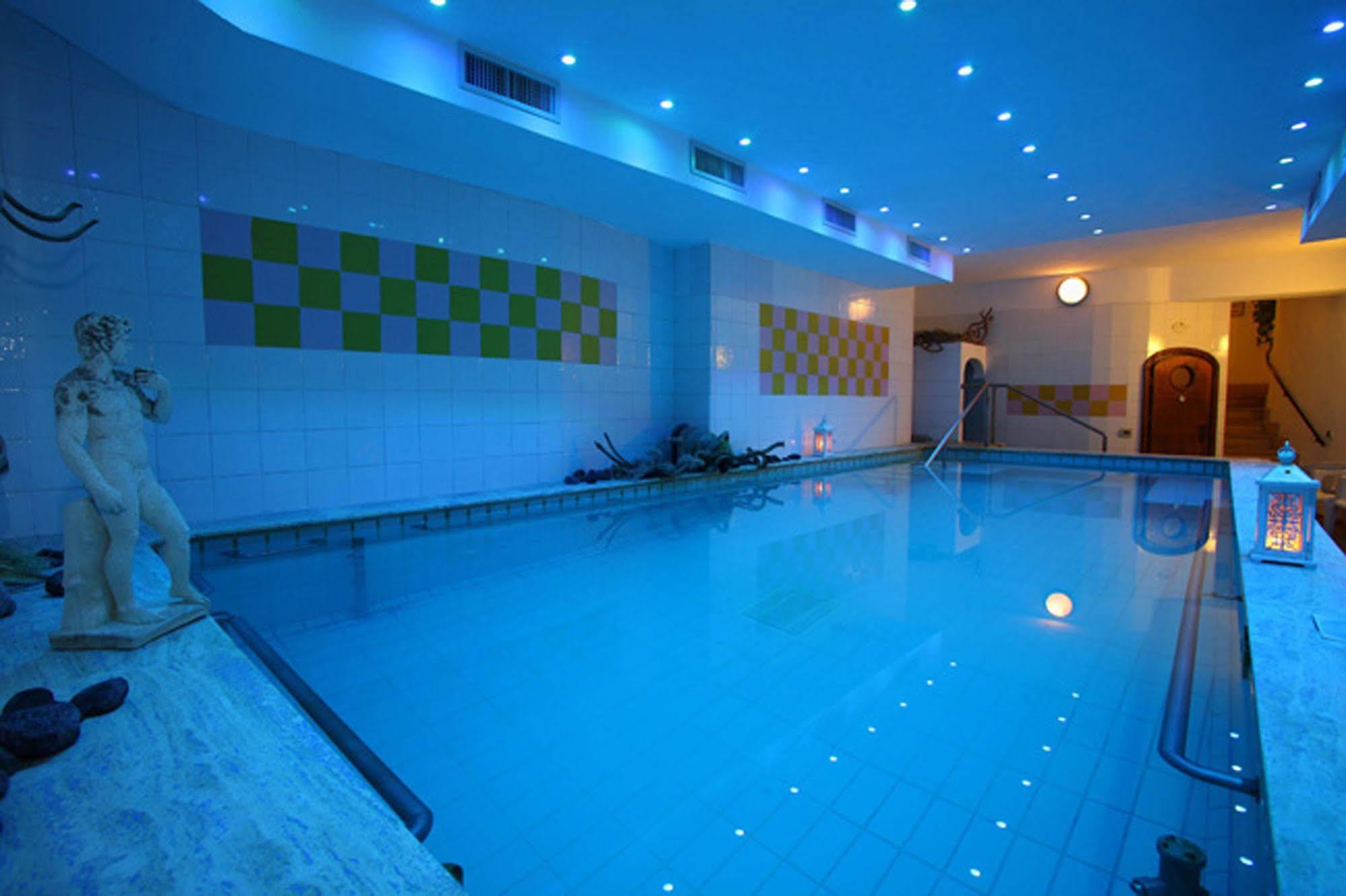 איסקיה Hotel Bellevue Benessere & Relax מראה חיצוני תמונה